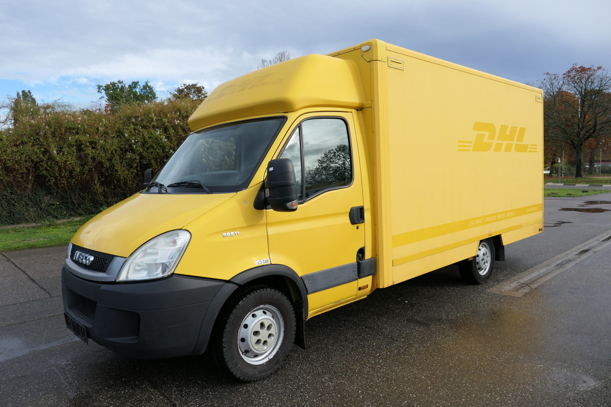 IVECO Daily 35 S11 C30C AUTOMATIK KAMERA MAXI Regale D - Carrinha de contentor: foto 1 IVECO Daily 35 S11 C30C AUTOMATIK KAMERA MAXI Regale D - Carrinha de contentor: foto 1
