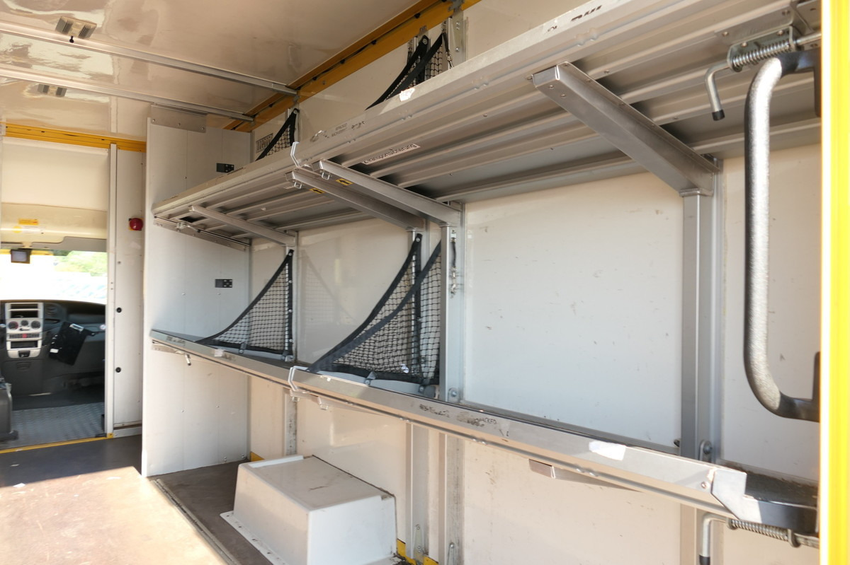 Carrinha de contentor IVECO Daily 35 S11 C30C AUTOMATIK KAMERA MAXI Regale D: foto 9