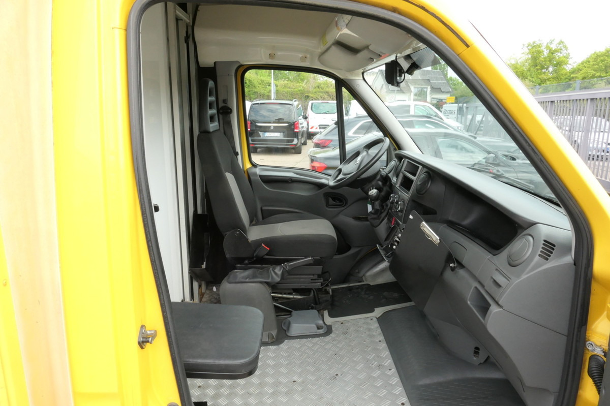 IVECO Daily 35 S11 C30C AUTOMATIK KAMERA Regale LUFT D - Carrinha de contentor: foto 5 IVECO Daily 35 S11 C30C AUTOMATIK KAMERA Regale LUFT D - Carrinha de contentor: foto 5