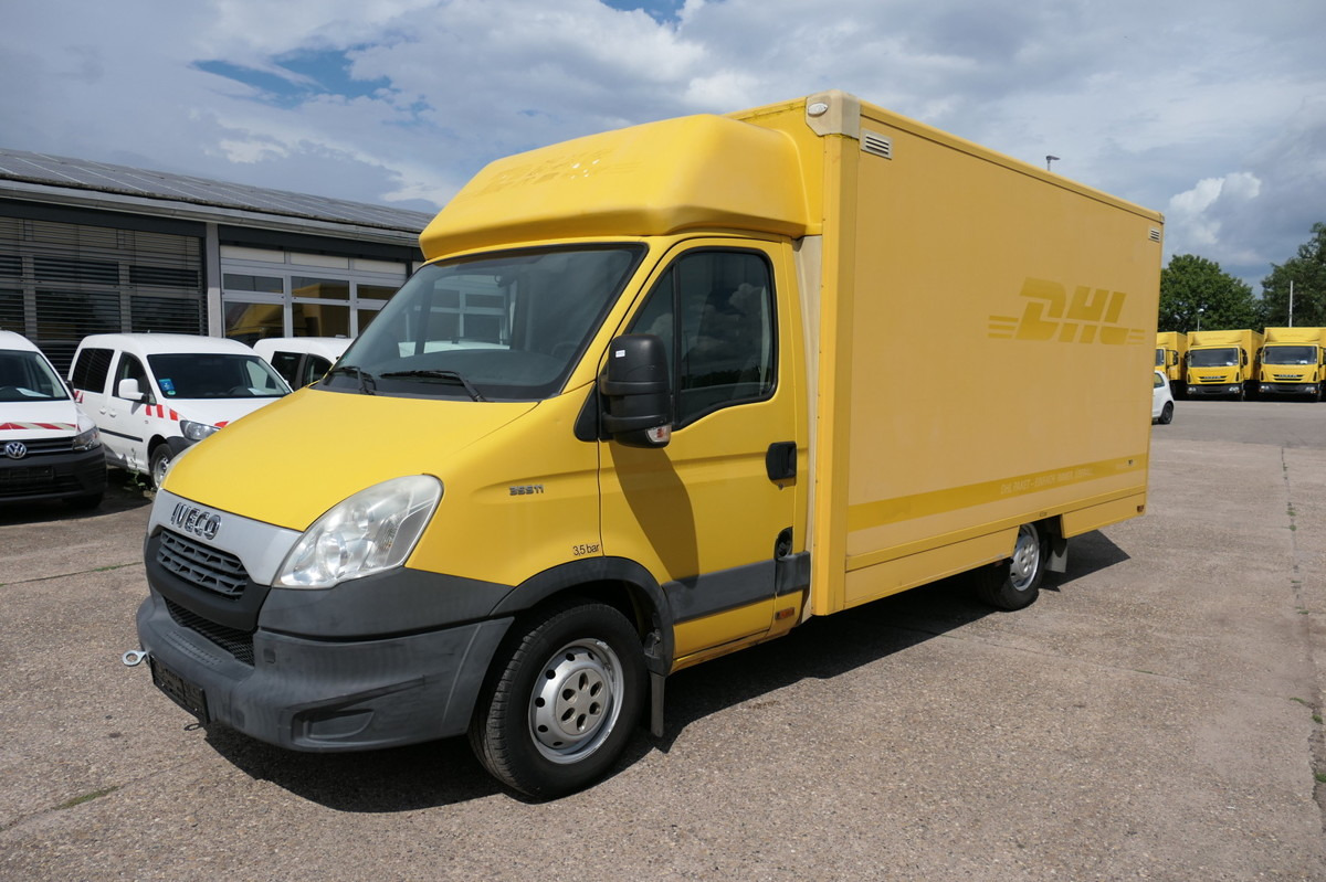 IVECO Daily 35 S11 C30C AUTOMATIK KAMERA Regale LUFT D - Carrinha de contentor: foto 1 IVECO Daily 35 S11 C30C AUTOMATIK KAMERA Regale LUFT D - Carrinha de contentor: foto 1