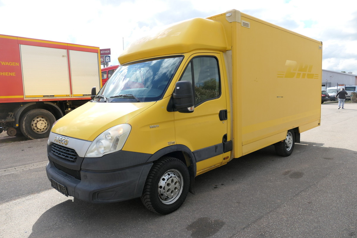 IVECO Daily 35 S11 C30C AUTOMATIK KAMERA Regale LUFT D - Carrinha de contentor: foto 1 IVECO Daily 35 S11 C30C AUTOMATIK KAMERA Regale LUFT D - Carrinha de contentor: foto 1