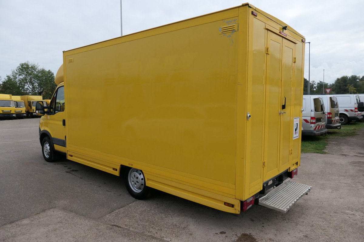 IVECO Daily 35 S11 C30C AUTOMATIK KAMERA Regale LUFT D - Carrinha de contentor: foto 4 IVECO Daily 35 S11 C30C AUTOMATIK KAMERA Regale LUFT D - Carrinha de contentor: foto 4