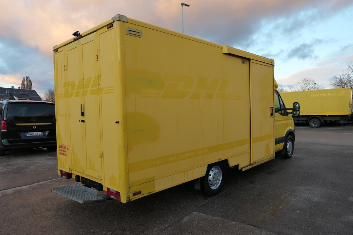 IVECO Daily 35 S11 C30C AUTOMATIK KAMERA Regale LUFT D - Carrinha de contentor: foto 3 IVECO Daily 35 S11 C30C AUTOMATIK KAMERA Regale LUFT D - Carrinha de contentor: foto 3