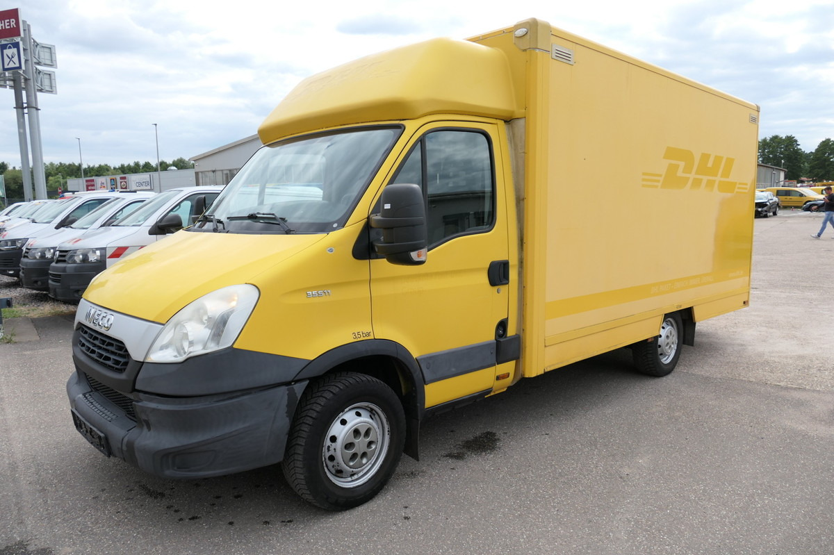 IVECO Daily 35 S11 C30C AUTOMATIK KAMERA Regale LUFT D - Carrinha de contentor: foto 1 IVECO Daily 35 S11 C30C AUTOMATIK KAMERA Regale LUFT D - Carrinha de contentor: foto 1