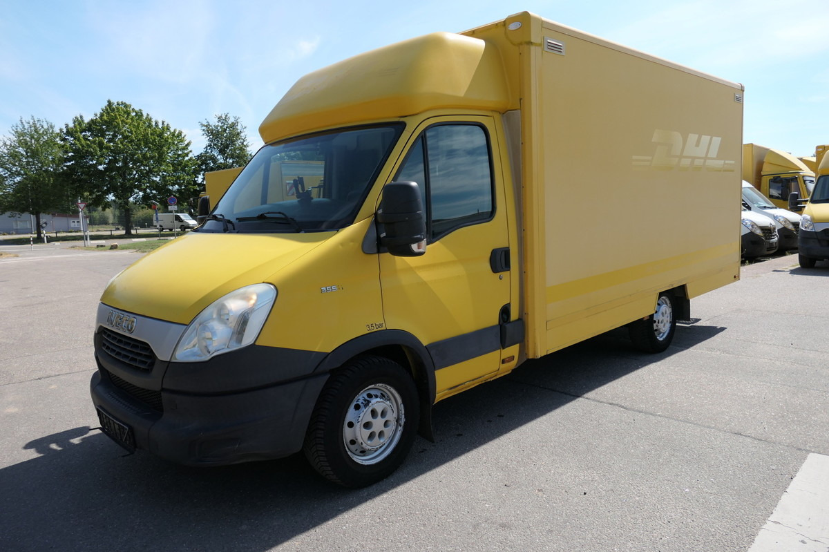 IVECO Daily 35 S11 C30C AUTOMATIK KAMERA Regale LUFT D - Carrinha de contentor: foto 1 IVECO Daily 35 S11 C30C AUTOMATIK KAMERA Regale LUFT D - Carrinha de contentor: foto 1