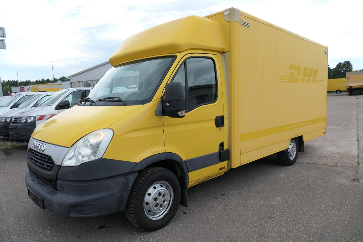 IVECO Daily 35 S11 C30C AUTOMATIK KAMERA Regale LUFT D - Carrinha de contentor: foto 1 IVECO Daily 35 S11 C30C AUTOMATIK KAMERA Regale LUFT D - Carrinha de contentor: foto 1