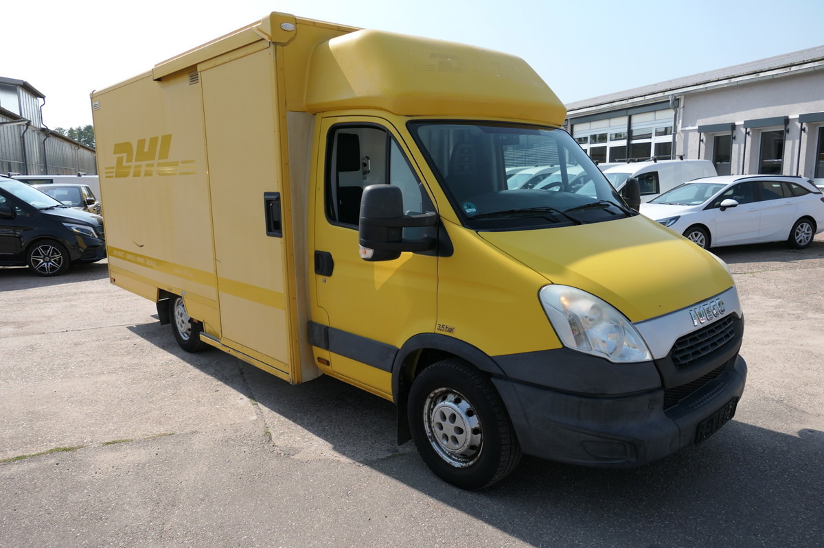 IVECO Daily 35 S11 C30C AUTOMATIK KAMERA Regale LUFT D - Carrinha de contentor: foto 1 IVECO Daily 35 S11 C30C AUTOMATIK KAMERA Regale LUFT D - Carrinha de contentor: foto 1