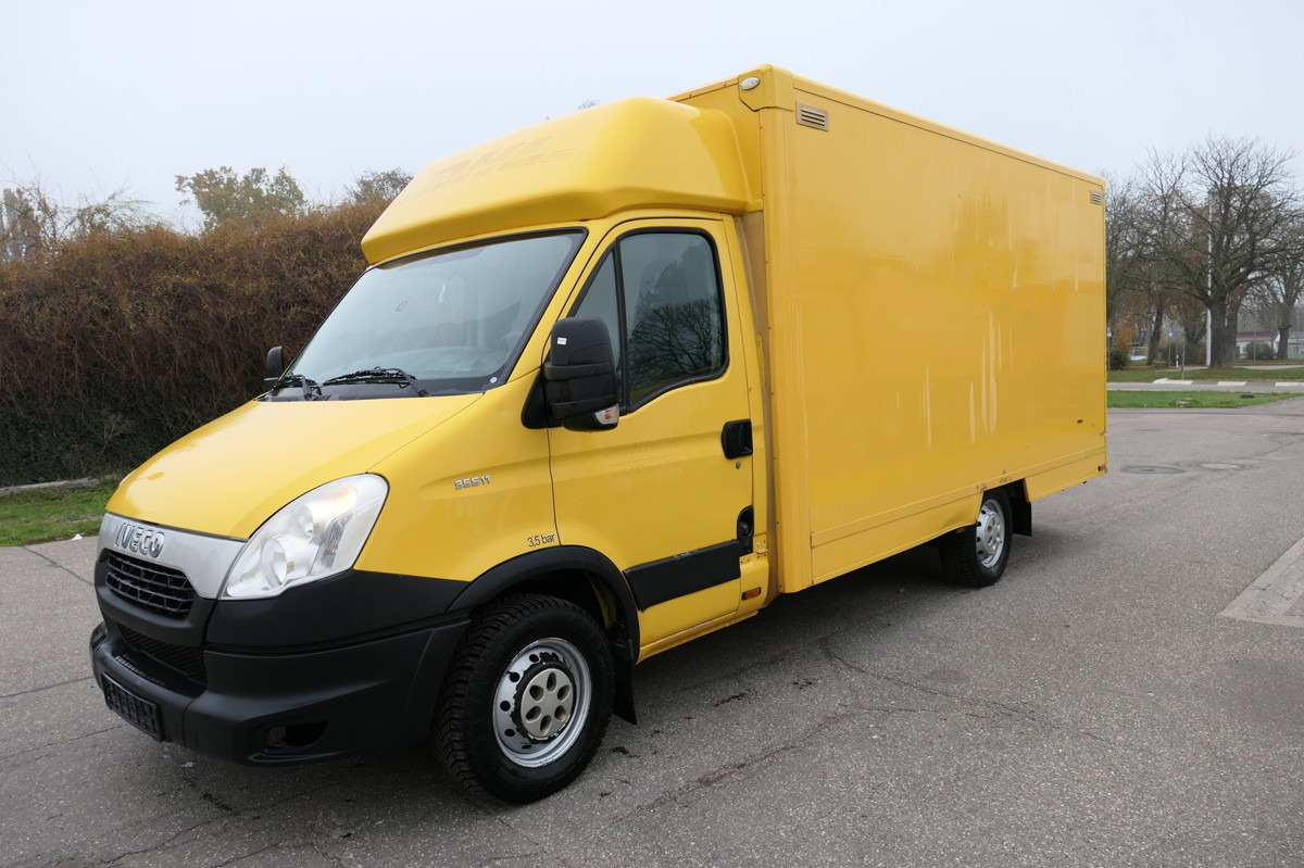 IVECO Daily 35 S11 C30C AUTOMATIK KAMERA Regale LUFT D - Carrinha de contentor: foto 1 IVECO Daily 35 S11 C30C AUTOMATIK KAMERA Regale LUFT D - Carrinha de contentor: foto 1