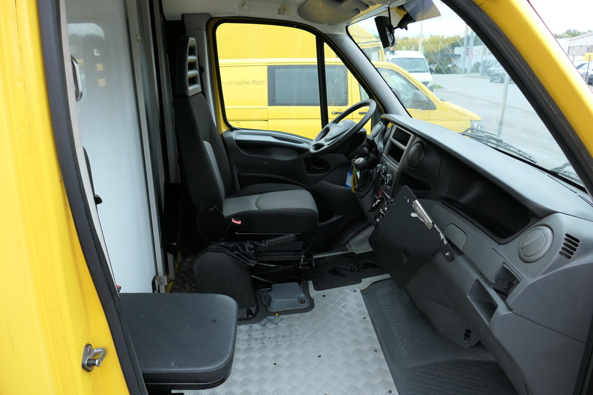 IVECO Daily 35 S11 C30C AUTOMATIK KAMERA Regale LUFT D - Carrinha de contentor: foto 5 IVECO Daily 35 S11 C30C AUTOMATIK KAMERA Regale LUFT D - Carrinha de contentor: foto 5