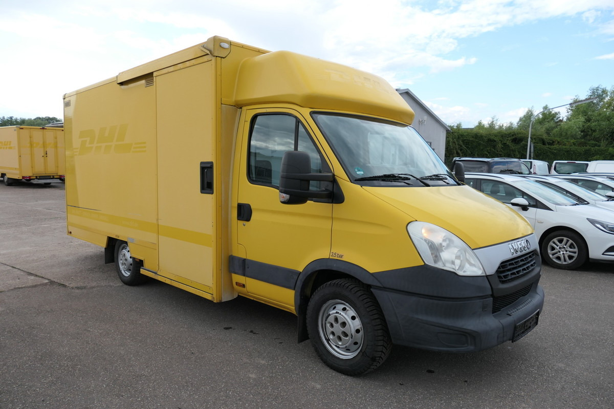 IVECO Daily 35 S11 C30C AUTOMATIK KAMERA Regale LUFT D - Carrinha de contentor: foto 2 IVECO Daily 35 S11 C30C AUTOMATIK KAMERA Regale LUFT D - Carrinha de contentor: foto 2