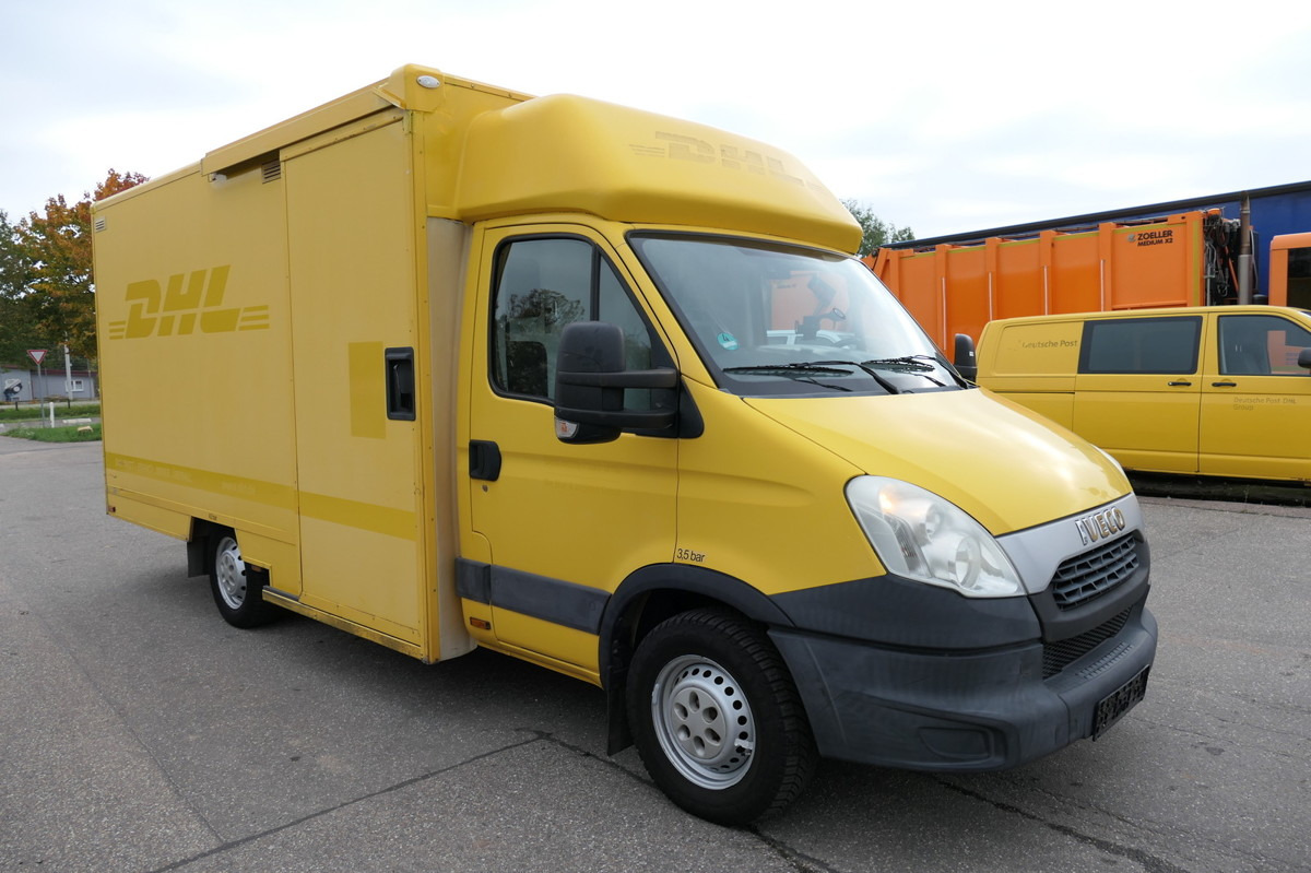 IVECO Daily 35 S11 C30C AUTOMATIK KAMERA Regale LUFT D - Carrinha de contentor: foto 2 IVECO Daily 35 S11 C30C AUTOMATIK KAMERA Regale LUFT D - Carrinha de contentor: foto 2