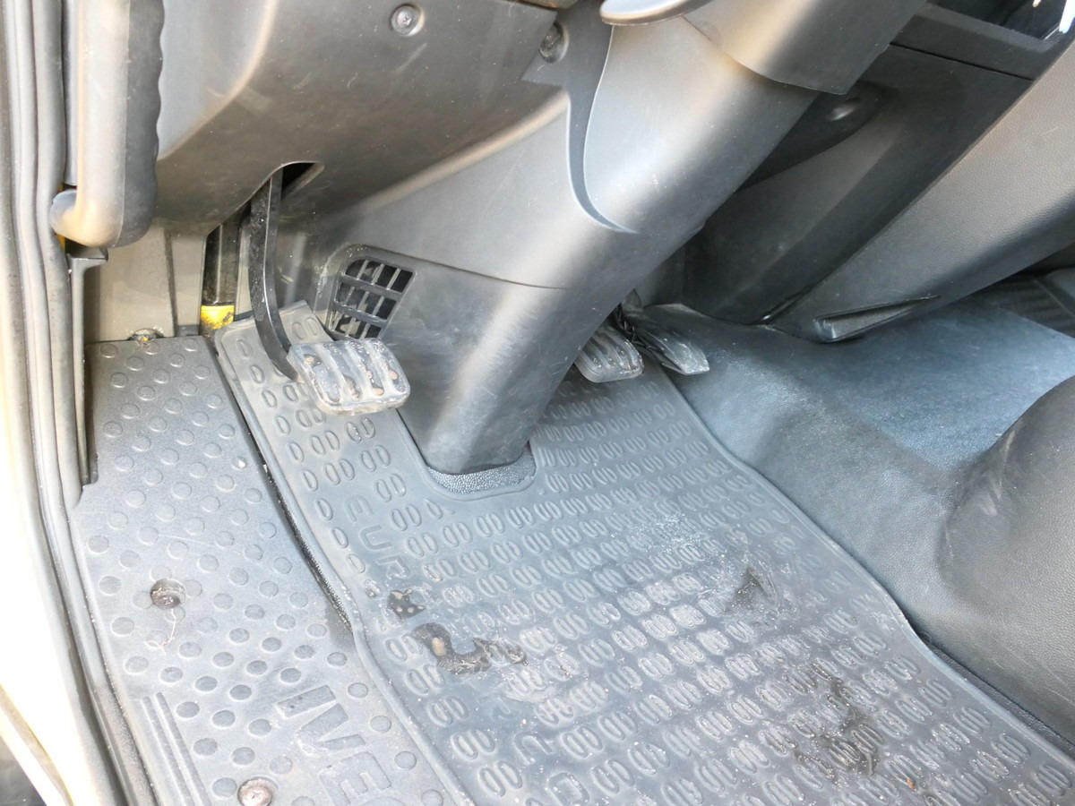 Camião de lona IVECO EuroCargo ML 120 E 25 EURO-6 AHK LBW 3-SITZER Co: foto 9 Camião de lona IVECO EuroCargo ML 120 E 25 EURO-6 AHK LBW 3-SITZER Co: foto 9