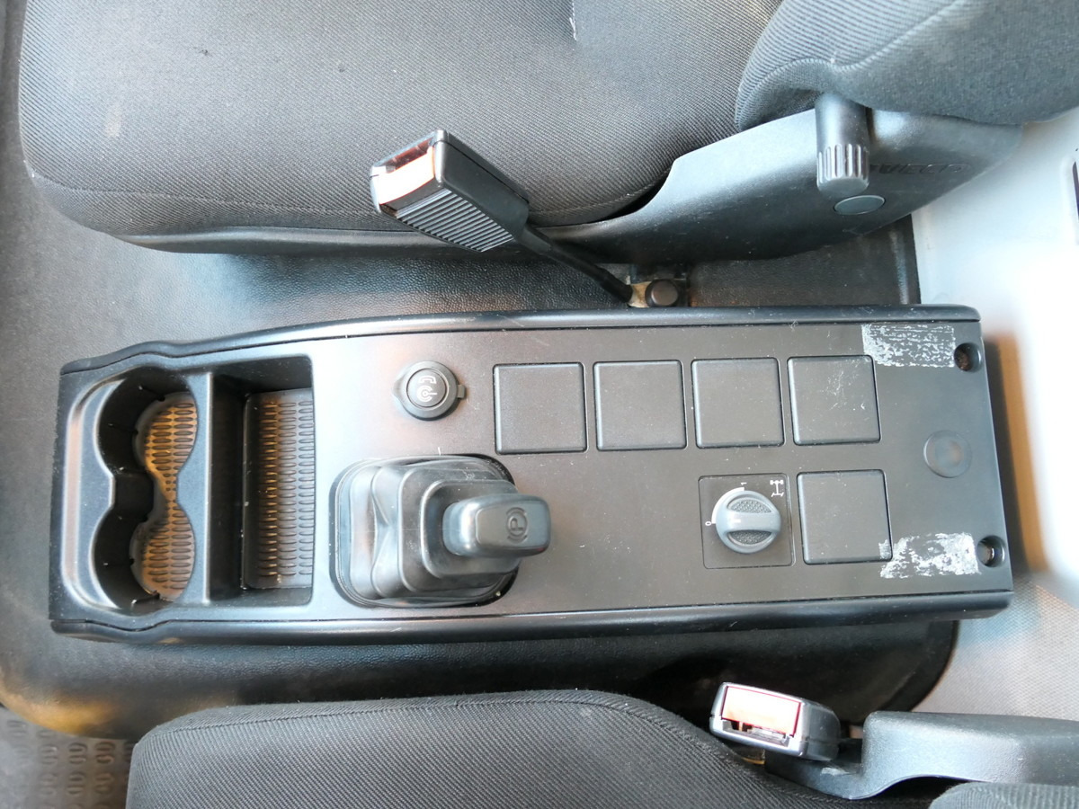 Camião de lona IVECO EuroCargo ML 120 E 25 EURO-6 AHK LBW 3-SITZER Co: foto 10 Camião de lona IVECO EuroCargo ML 120 E 25 EURO-6 AHK LBW 3-SITZER Co: foto 10