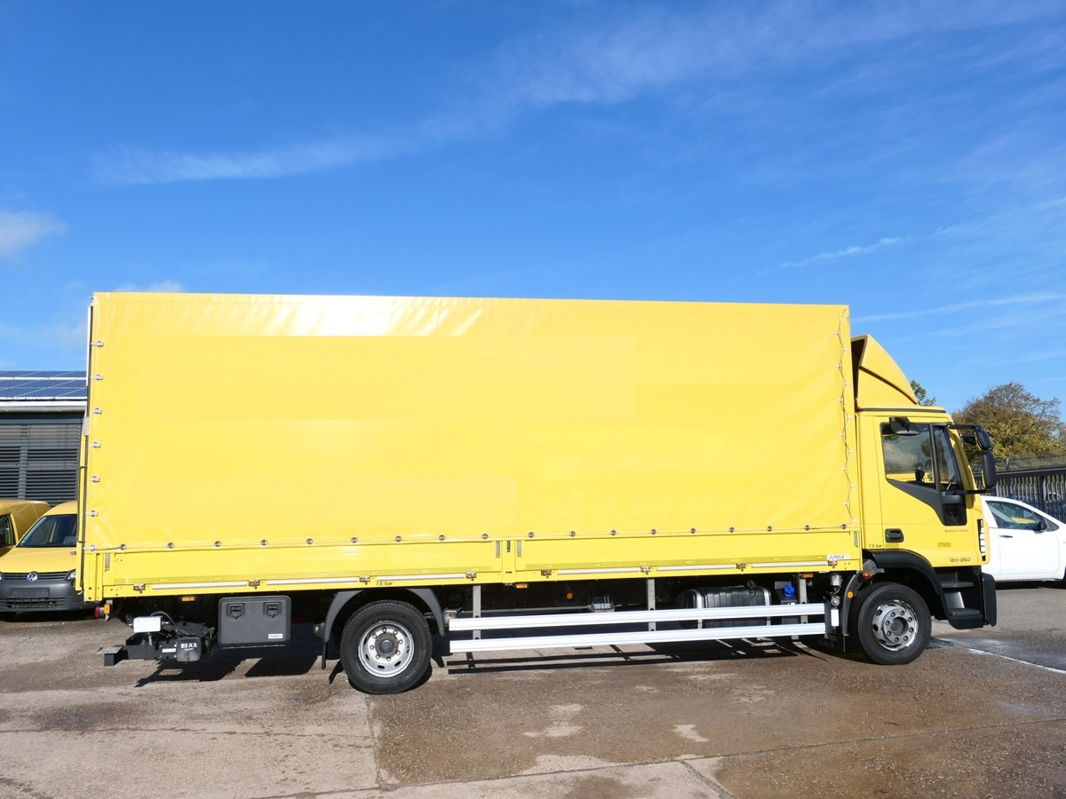 IVECO EuroCargo ML 120 E 25 EURO-6 AHK LBW 3-SITZER Co - Camião de lona: foto 4 IVECO EuroCargo ML 120 E 25 EURO-6 AHK LBW 3-SITZER Co - Camião de lona: foto 4