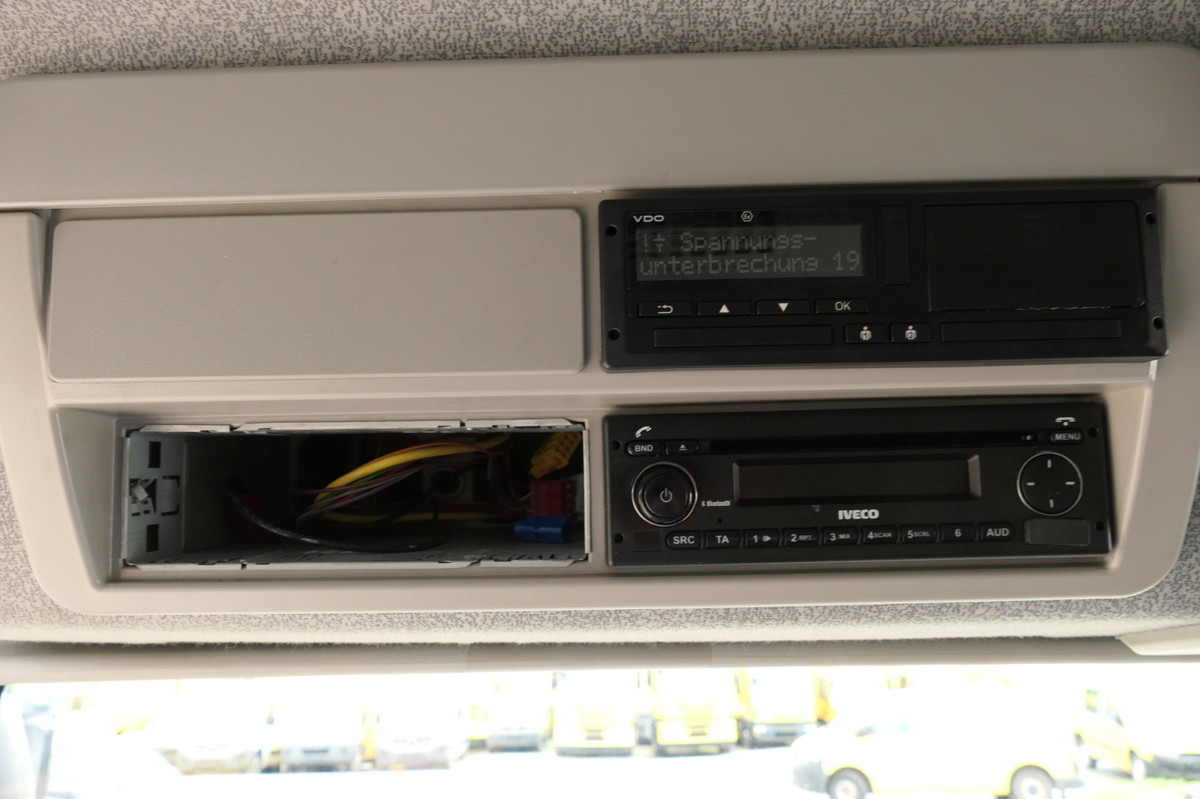 Camião furgão IVECO EuroCargo ML 120 E28/P AHK LBW COC Koffer 7,00x2: foto 12