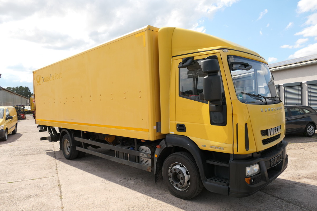 IVECO EuroCargo ML 120 E28/P AHK LBW Koffer 7,00x2,44x - Camião furgão: foto 2 IVECO EuroCargo ML 120 E28/P AHK LBW Koffer 7,00x2,44x - Camião furgão: foto 2