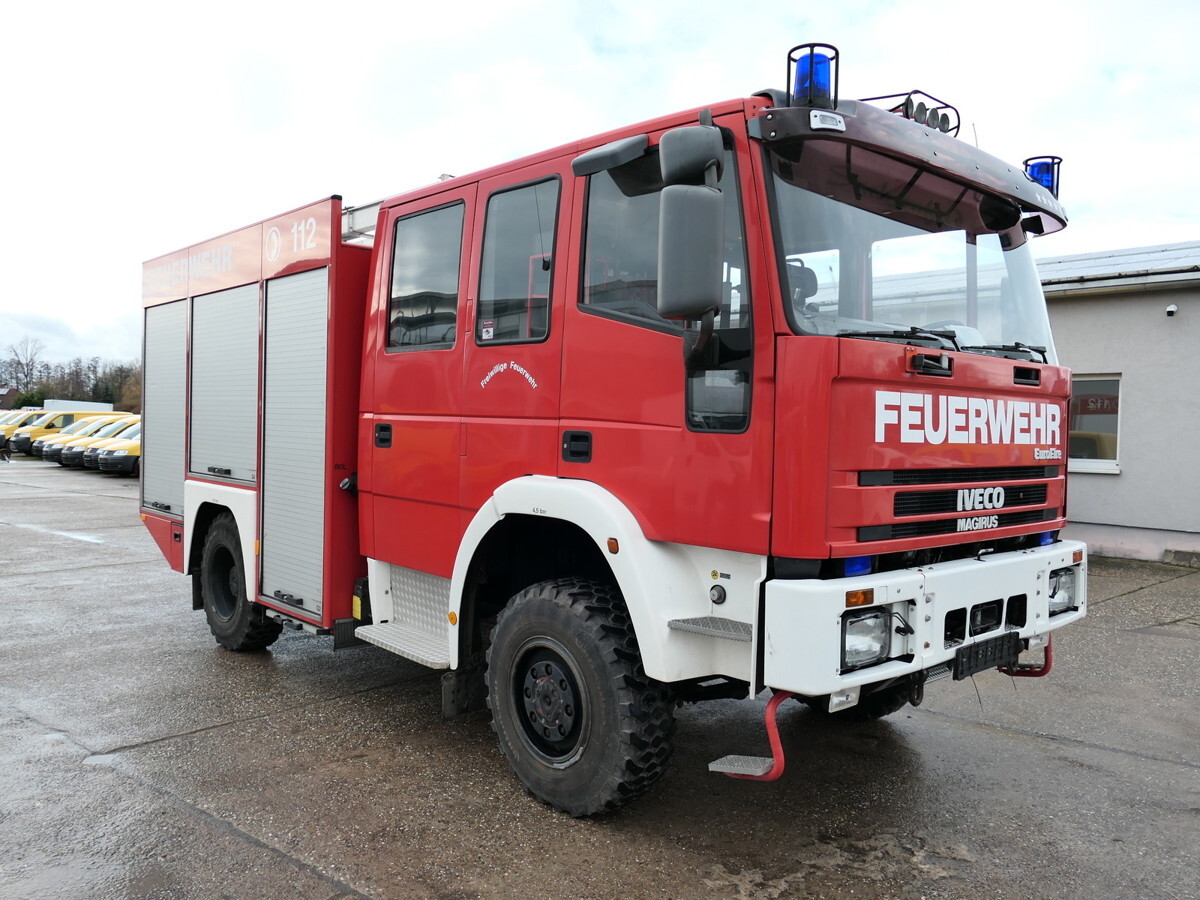 IVECO FF 95 E 18W LF 8/6 DoKa 4X4 SFZ FEUERWEHR Löschf - Carro de bombeiro: foto 2 IVECO FF 95 E 18W LF 8/6 DoKa 4X4 SFZ FEUERWEHR Löschf - Carro de bombeiro: foto 2