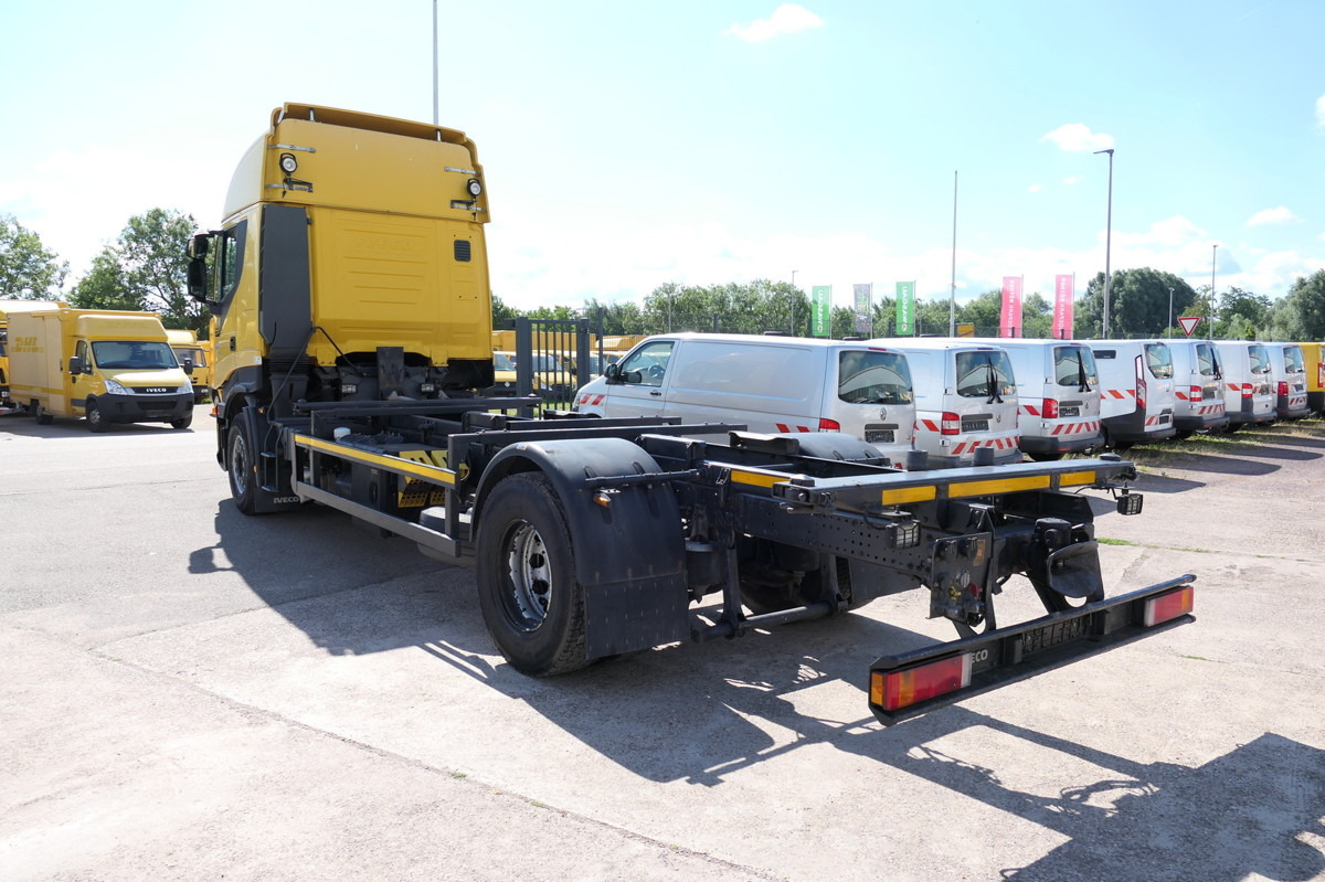 IVECO Stralis AS 190 S 420 ECO LBW AHK KLIMA INTARDER - Camião transportador de contêineres/ Caixa móvel: foto 1 IVECO Stralis AS 190 S 420 ECO LBW AHK KLIMA INTARDER - Camião transportador de contêineres/ Caixa móvel: foto 1