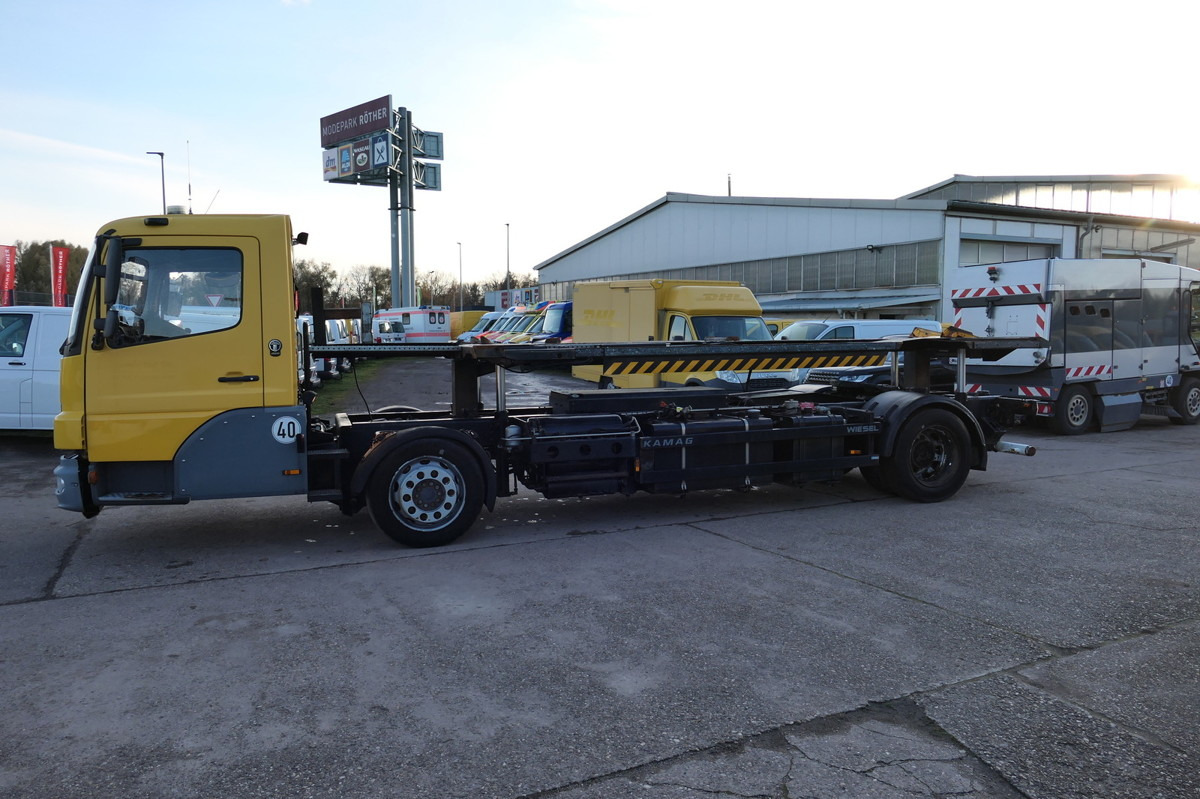 MERCEDES-BENZ KAMAG WBH 25 Wiesel Terberg Umsetzfahrz. KLIMA A - Camião transportador de contêineres/ Caixa móvel: foto 2 MERCEDES-BENZ KAMAG WBH 25 Wiesel Terberg Umsetzfahrz. KLIMA A - Camião transportador de contêineres/ Caixa móvel: foto 2