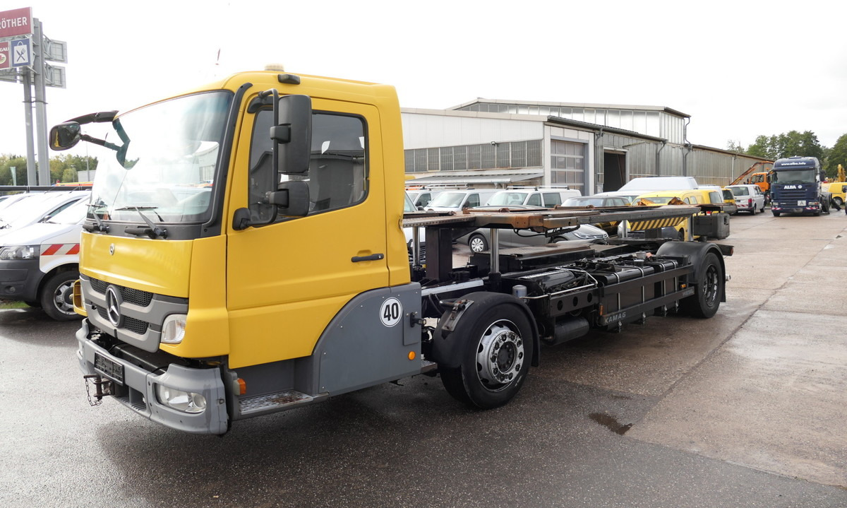 MERCEDES-BENZ KAMAG WBH 25 Wiesel Terberg Umsetzfahrz. Sattelk - Camião transportador de contêineres/ Caixa móvel: foto 1 MERCEDES-BENZ KAMAG WBH 25 Wiesel Terberg Umsetzfahrz. Sattelk - Camião transportador de contêineres/ Caixa móvel: foto 1