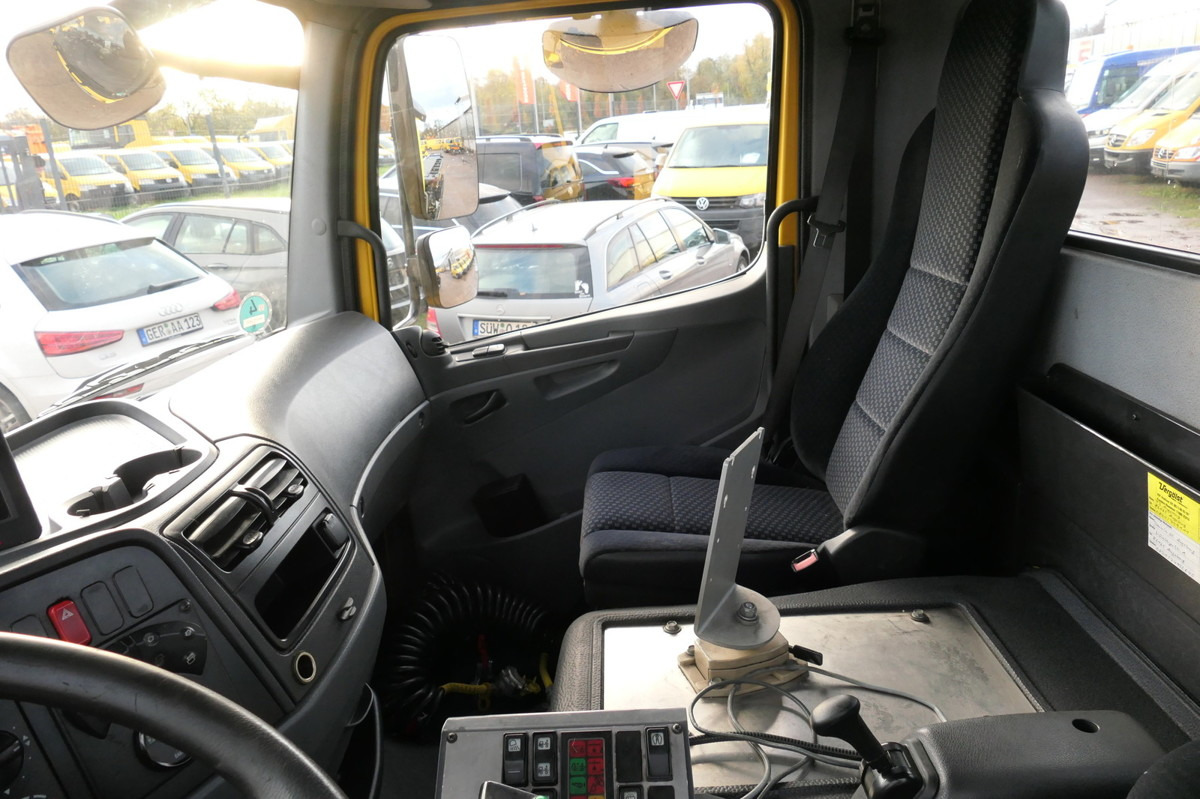 Camião transportador de contêineres/ Caixa móvel MERCEDES-BENZ KAMAG WBH 25 Wiesel Terberg Umsetzfahrz. Sattelk: foto 13