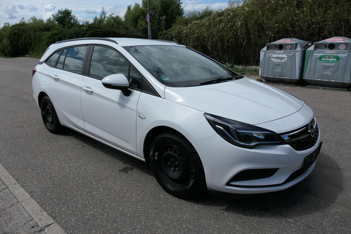 OPEL Astra K 1.6 CDTI Edition S/S KLIMA - Automóvel: foto 2 OPEL Astra K 1.6 CDTI Edition S/S KLIMA - Automóvel: foto 2