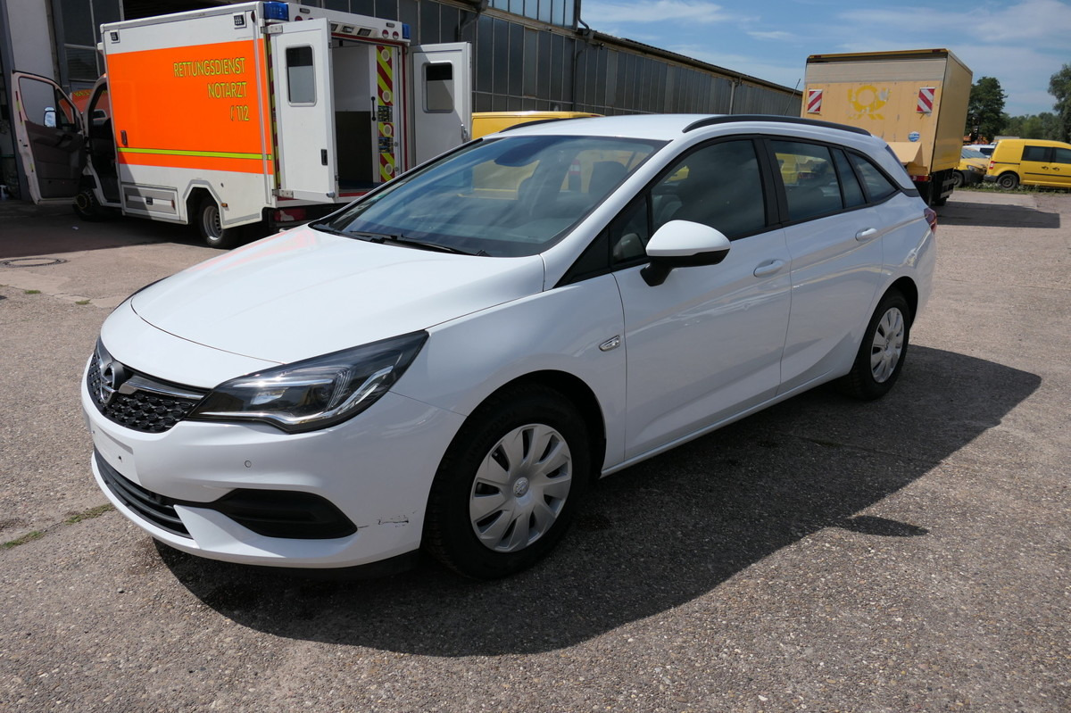 OPEL Astra Sports Tourer 1.5 CDTI KLIMA - Carrinha: foto 2 OPEL Astra Sports Tourer 1.5 CDTI KLIMA - Carrinha: foto 2