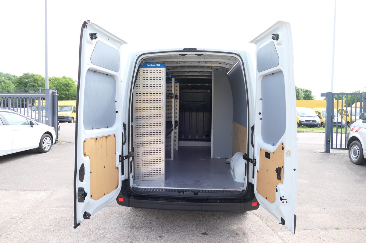 RENAULT Master 130 dCi L3H2 Euro6 KLIMA COC Regal - Furgão: foto 1 RENAULT Master 130 dCi L3H2 Euro6 KLIMA COC Regal - Furgão: foto 1