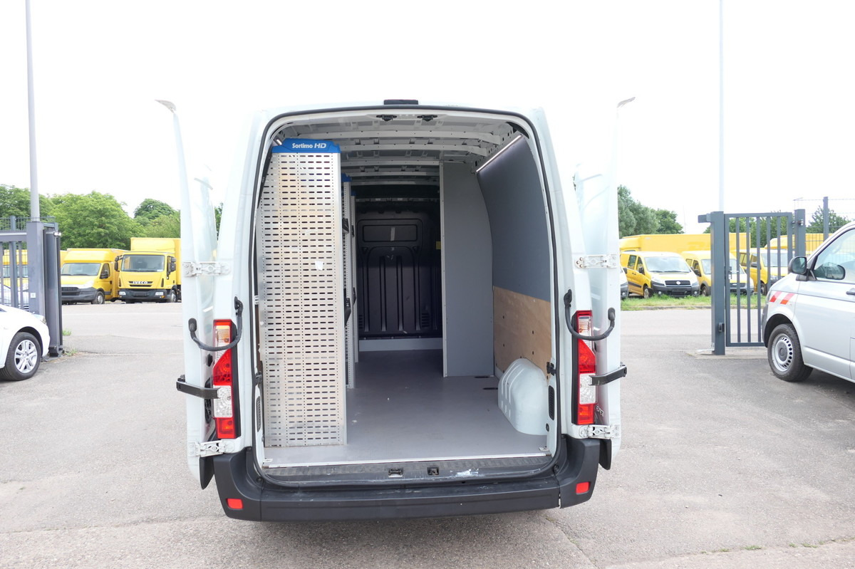 RENAULT Master 130 dCi L3H2 Euro6 KLIMA COC Regal - Furgão: foto 1 RENAULT Master 130 dCi L3H2 Euro6 KLIMA COC Regal - Furgão: foto 1
