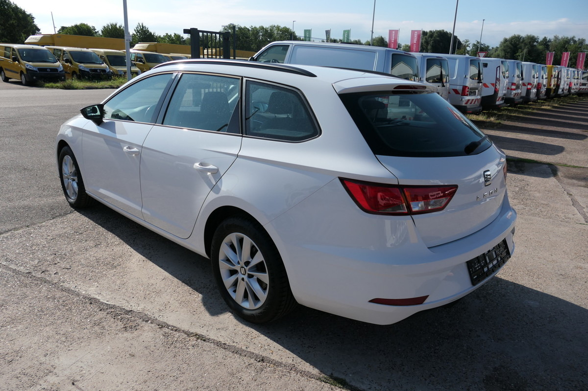SEAT Leon ST 1.5 TGI Bivalent Benzin/CNG KLIMA - Automóvel: foto 4 SEAT Leon ST 1.5 TGI Bivalent Benzin/CNG KLIMA - Automóvel: foto 4