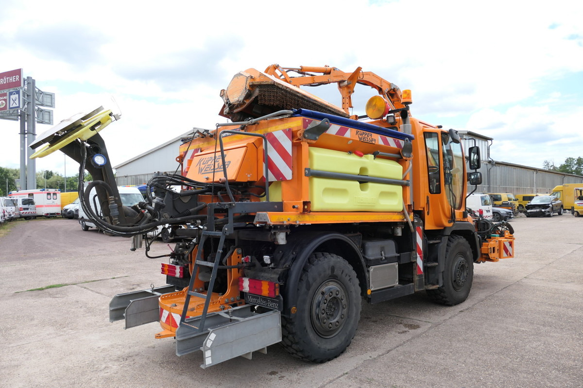 UNIMOG U400 405/12 - Camião basculante: foto 4 UNIMOG U400 405/12 - Camião basculante: foto 4