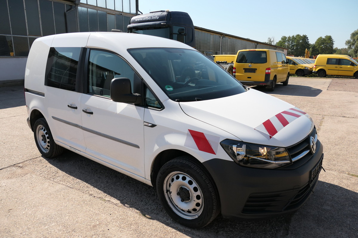 VW Caddy 2.0 TDI 4Motion 2-Sitzer Klima Tempomat W - Furgão compacto: foto 2 VW Caddy 2.0 TDI 4Motion 2-Sitzer Klima Tempomat W - Furgão compacto: foto 2