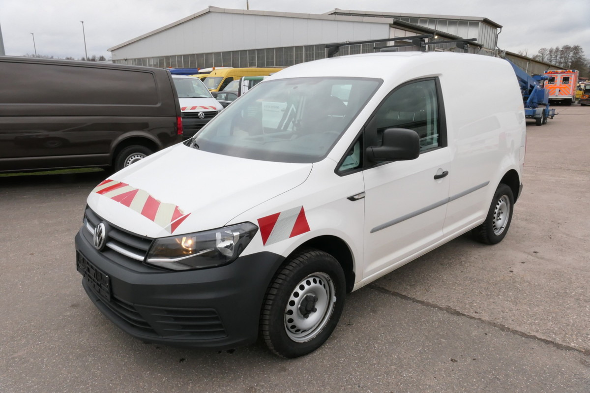 VW Caddy 2.0 TDI 4Motion Klima Werkstatteinbauten T - Furgão compacto: foto 2 VW Caddy 2.0 TDI 4Motion Klima Werkstatteinbauten T - Furgão compacto: foto 2