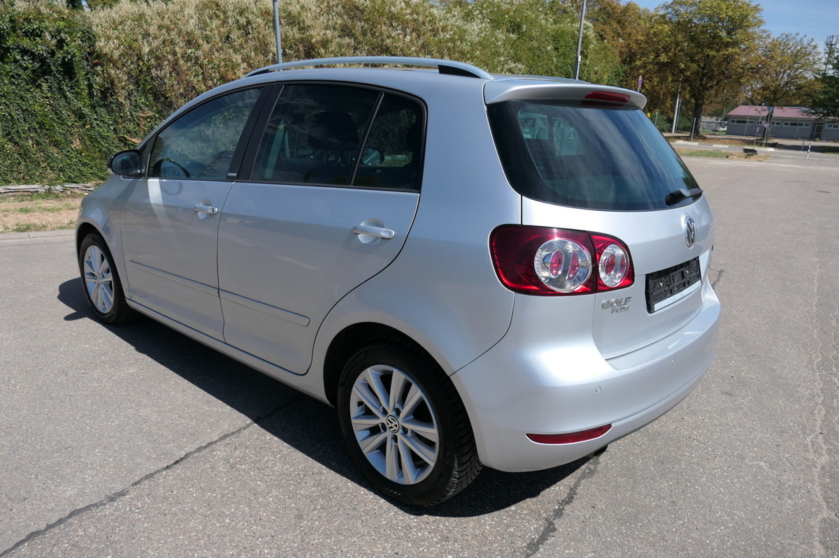 VW Golf VI Plus 1.6 TDI BMT Style KLIMA - Sedan: foto 4 VW Golf VI Plus 1.6 TDI BMT Style KLIMA - Sedan: foto 4