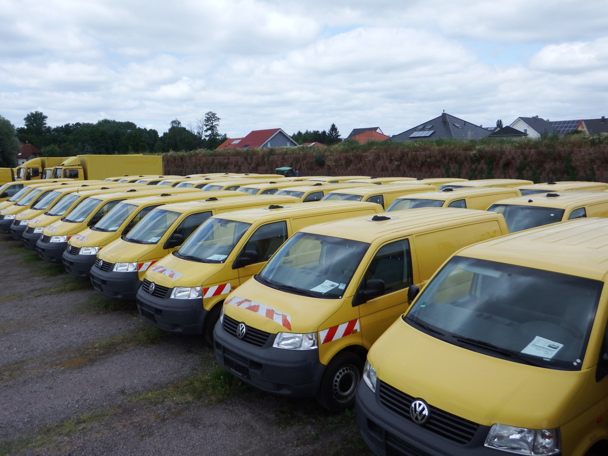 VW T5 Transporter 1.9 TDI 2-Sitzer PARKTRONIK 2xSCH - Furgão compacto: foto 1 VW T5 Transporter 1.9 TDI 2-Sitzer PARKTRONIK 2xSCH - Furgão compacto: foto 1