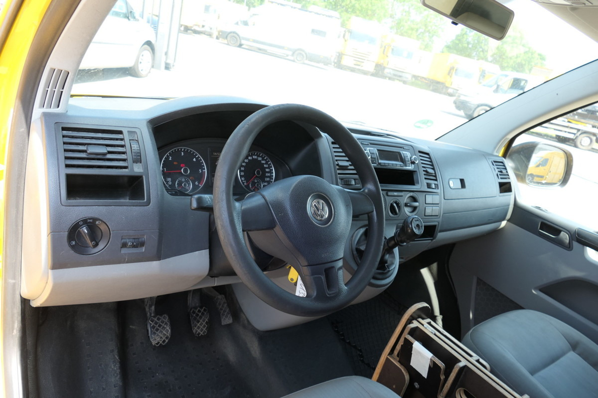 Furgão compacto VW T5 Transporter 2.0 TDI 2-Sitzer Flügeltür EURO5: foto 10 Furgão compacto VW T5 Transporter 2.0 TDI 2-Sitzer Flügeltür EURO5: foto 10