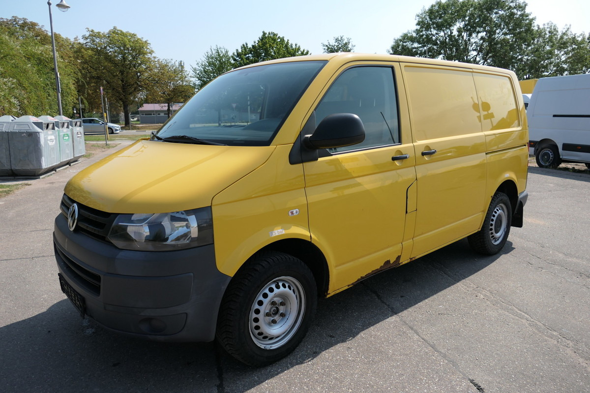 VW T5 Transporter 2.0 TDI 2xSCHIEBETÜR PARKTRONIK E - Furgão compacto: foto 1 VW T5 Transporter 2.0 TDI 2xSCHIEBETÜR PARKTRONIK E - Furgão compacto: foto 1
