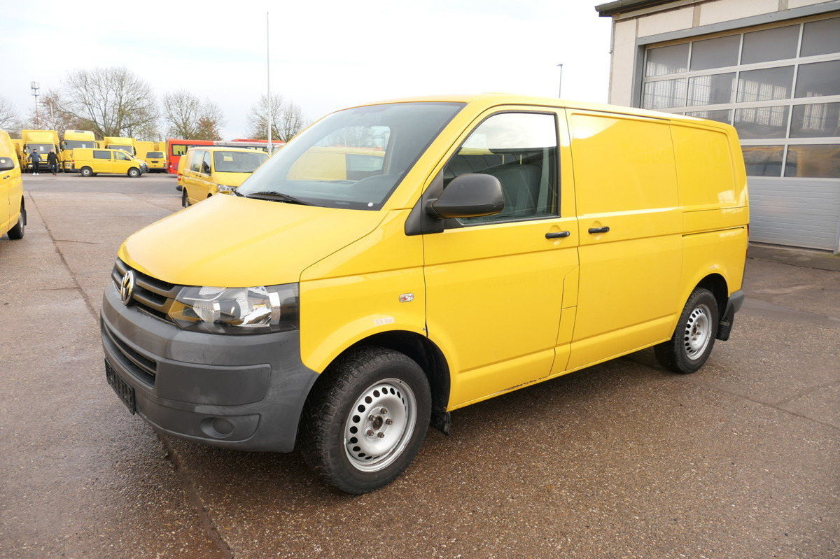 VW T5 Transporter 2.0 TDI 2xSCHIEBETÜR PARKTRONIK E - Furgão compacto: foto 2 VW T5 Transporter 2.0 TDI 2xSCHIEBETÜR PARKTRONIK E - Furgão compacto: foto 2