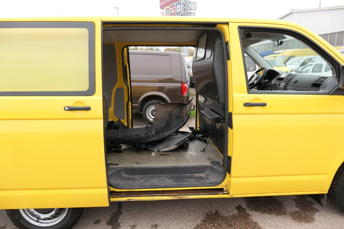 Furgão compacto VW T5 Transporter 2.0 TDI COC: foto 10 Furgão compacto VW T5 Transporter 2.0 TDI COC: foto 10