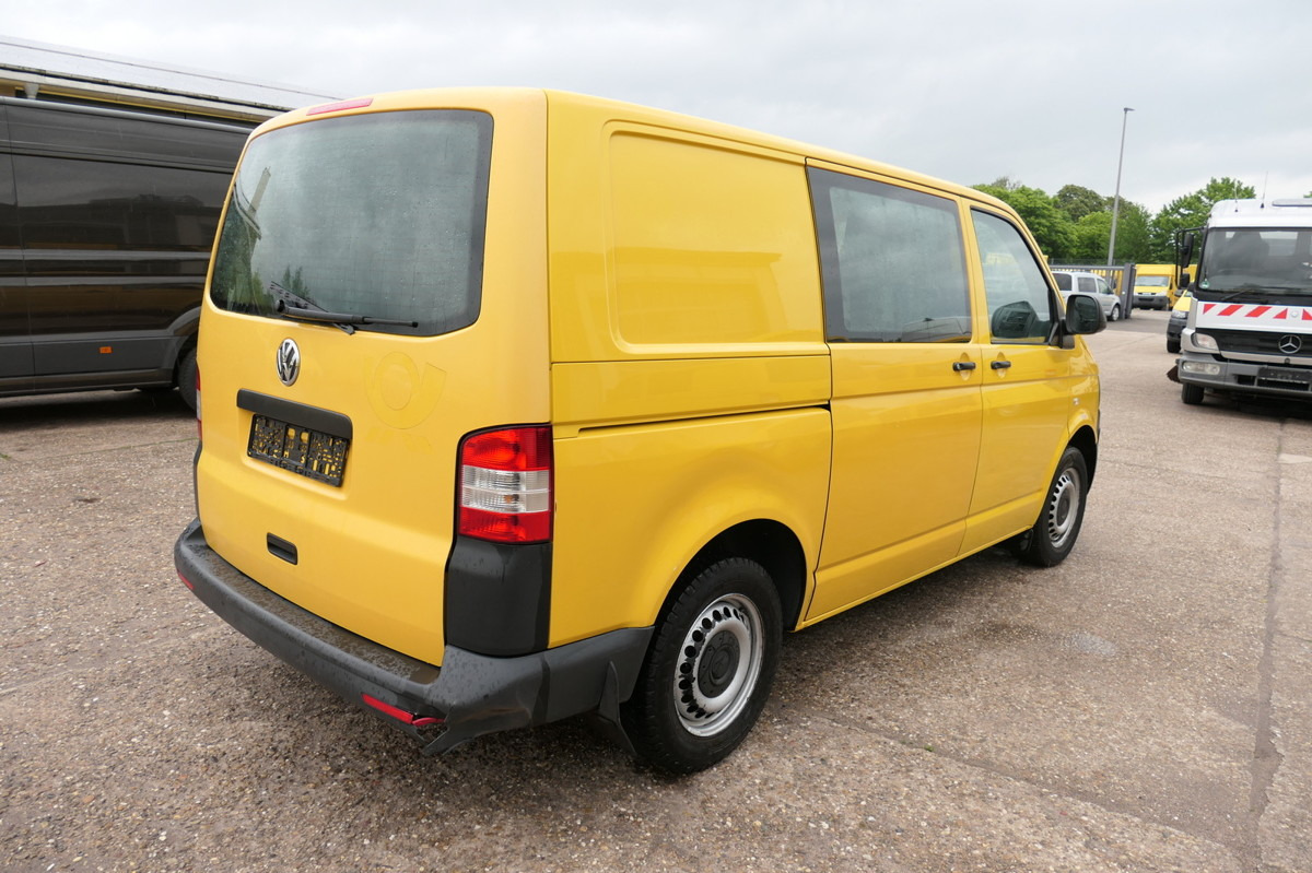 VW T5 Transporter 2.0 TDI EURO-5 CoC 2xSCHIEBETÜR P - Furgão compacto: foto 4 VW T5 Transporter 2.0 TDI EURO-5 CoC 2xSCHIEBETÜR P - Furgão compacto: foto 4