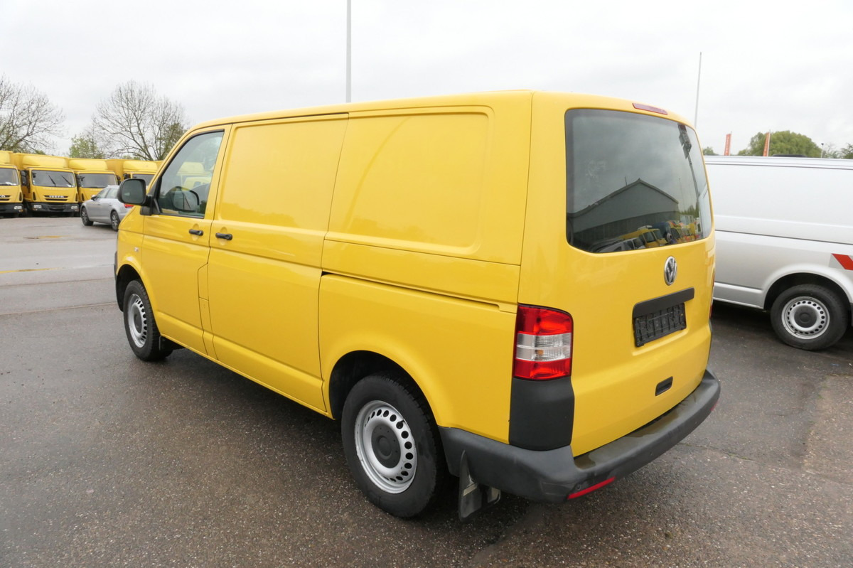 VW T5 Transporter 2.0 TDI EURO-5 CoC PARKTRONIK - Furgão compacto: foto 4 VW T5 Transporter 2.0 TDI EURO-5 CoC PARKTRONIK - Furgão compacto: foto 4