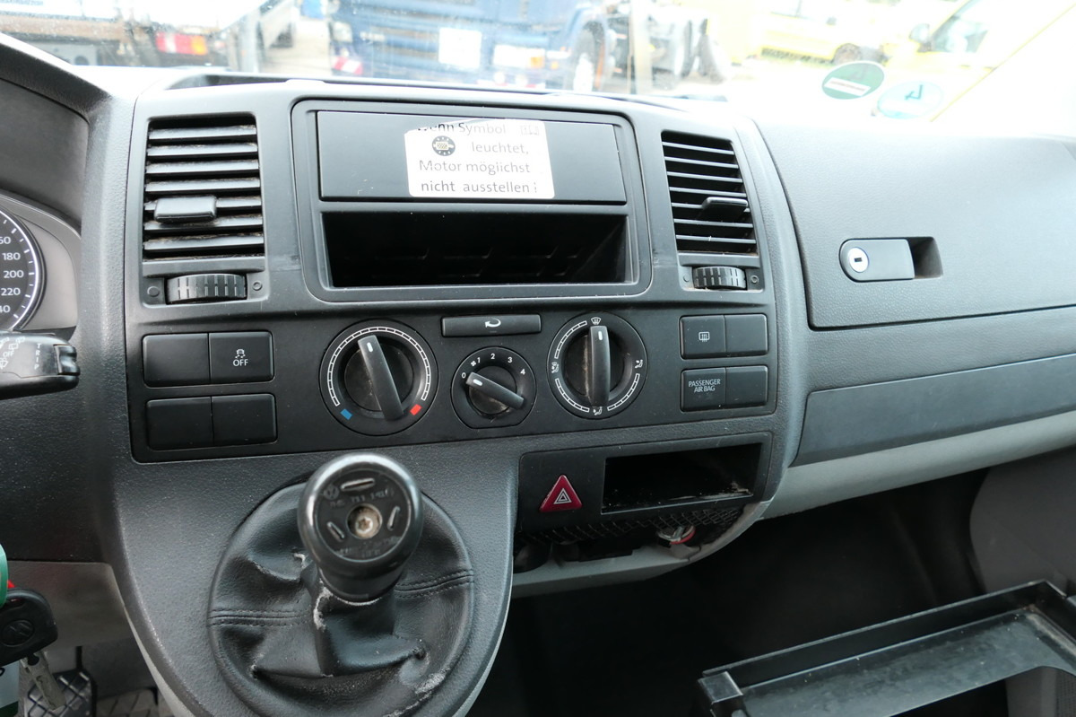 Locação financeira de VW T5 Transporter 2.0 TDI EURO-5 CoC PARKTRONIK VW T5 Transporter 2.0 TDI EURO-5 CoC PARKTRONIK: foto 11 Locação financeira de VW T5 Transporter 2.0 TDI EURO-5 CoC PARKTRONIK VW T5 Transporter 2.0 TDI EURO-5 CoC PARKTRONIK: foto 11