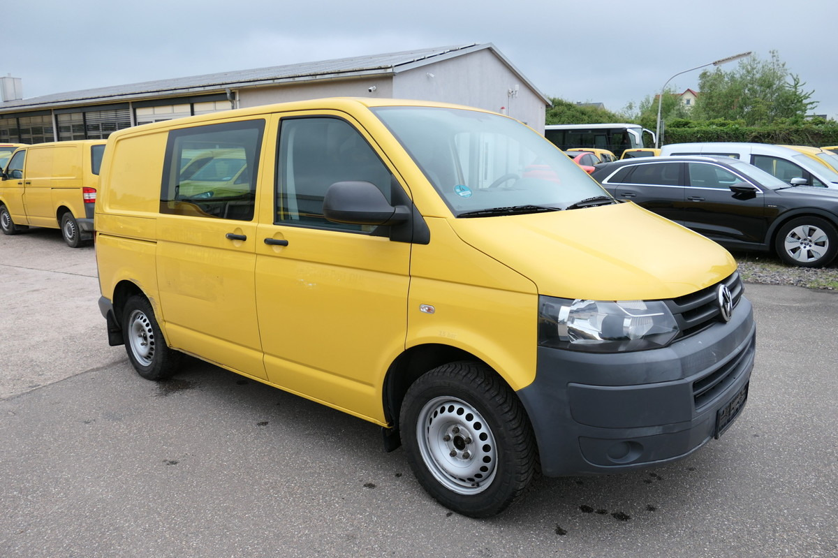VW T5 Transporter 2.0 TDI PARKTRONIK EURO-5 2xSCHIE - Furgão compacto: foto 3 VW T5 Transporter 2.0 TDI PARKTRONIK EURO-5 2xSCHIE - Furgão compacto: foto 3