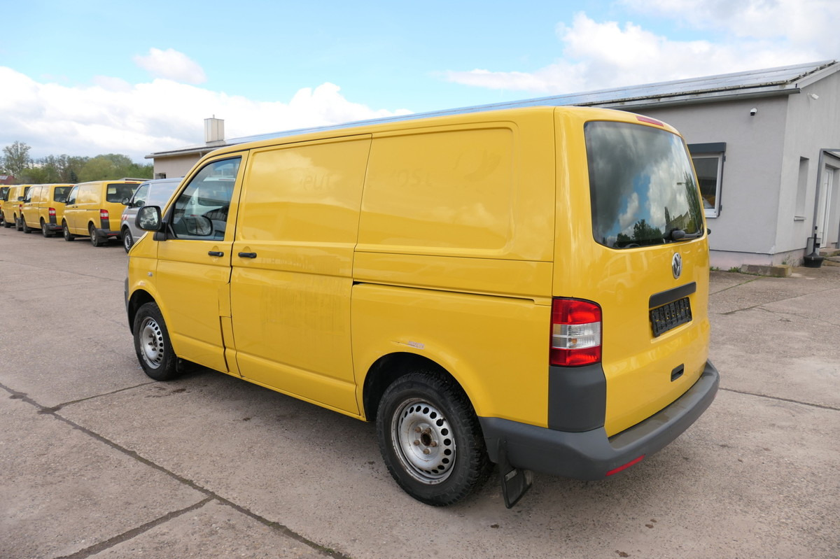 VW T5 Transporter 2.0 TDI PARKTRONIK EURO-5 2xSCHIE - Furgão compacto: foto 5 VW T5 Transporter 2.0 TDI PARKTRONIK EURO-5 2xSCHIE - Furgão compacto: foto 5