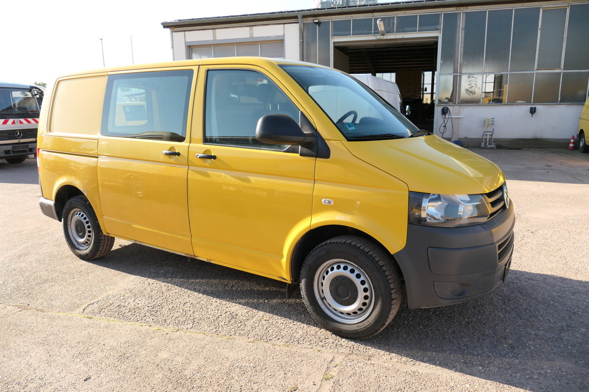 VW T5 Transporter 2.0 TDI PARKTRONIK EURO-5 2xSCHIE - Furgão compacto: foto 2 VW T5 Transporter 2.0 TDI PARKTRONIK EURO-5 2xSCHIE - Furgão compacto: foto 2