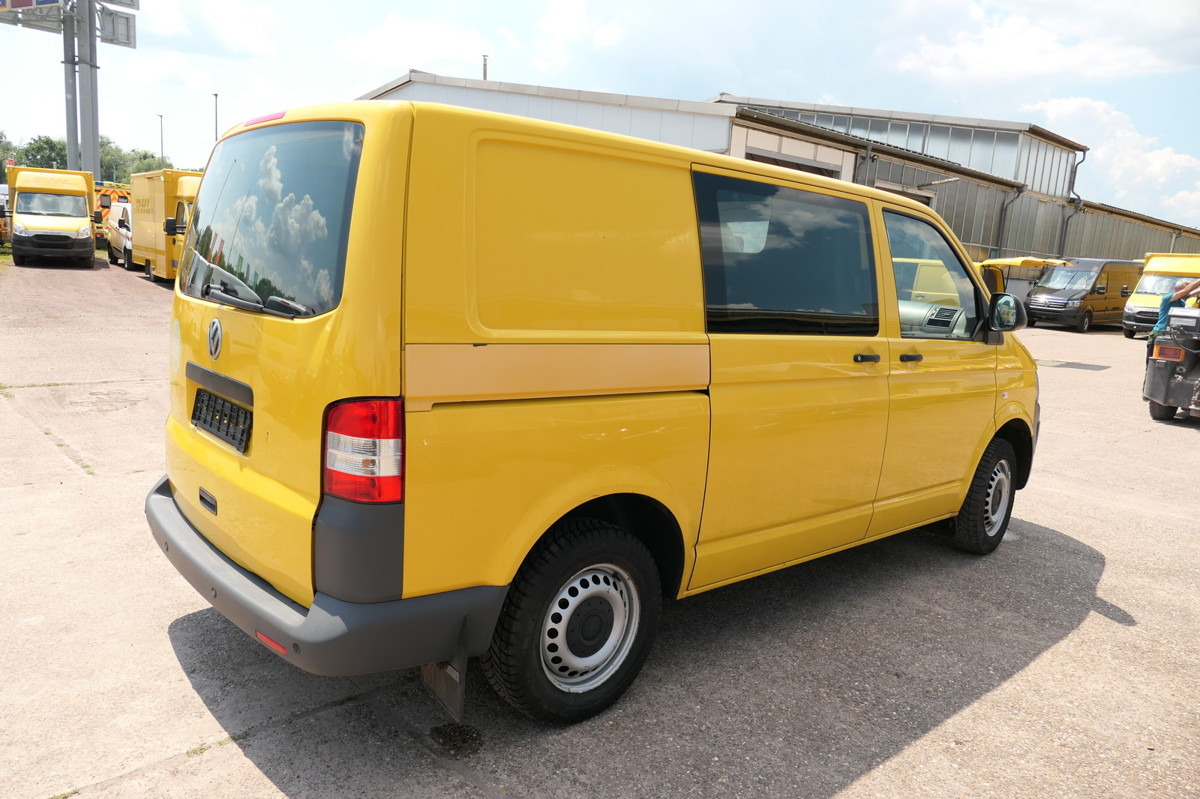 VW T5 Transporter 2.0 TDI PARKTRONIK EURO-5 2xSCHIE - Furgão compacto: foto 4 VW T5 Transporter 2.0 TDI PARKTRONIK EURO-5 2xSCHIE - Furgão compacto: foto 4