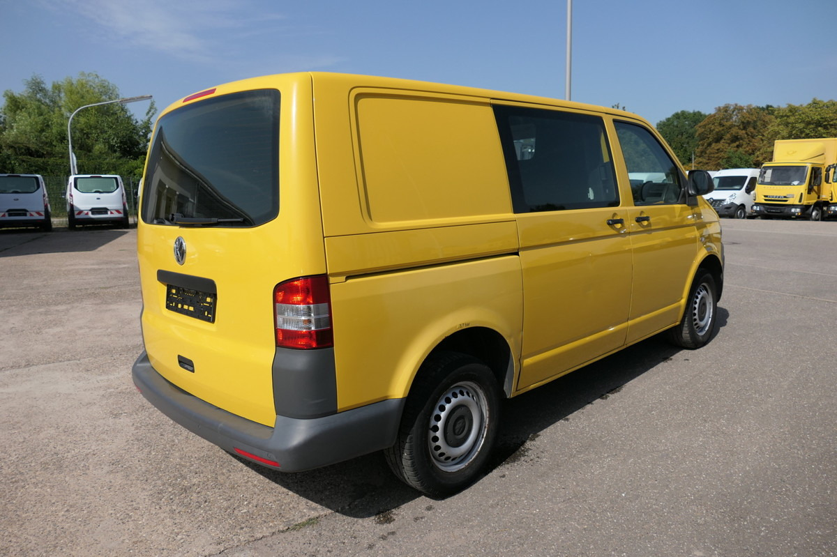 VW T5 Transporter 2.0 TDI PARKTRONIK EURO5 2xSCHIEB - Furgão compacto: foto 3 VW T5 Transporter 2.0 TDI PARKTRONIK EURO5 2xSCHIEB - Furgão compacto: foto 3