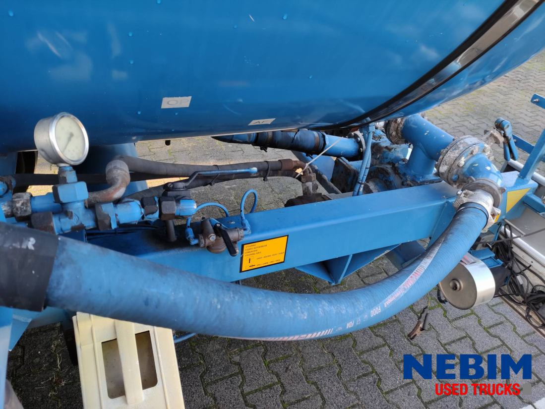 LAG O-3-39 T Tank trailer - 32.000ltr - Semi-reboque cisterna: foto 5 LAG O-3-39 T Tank trailer - 32.000ltr - Semi-reboque cisterna: foto 5