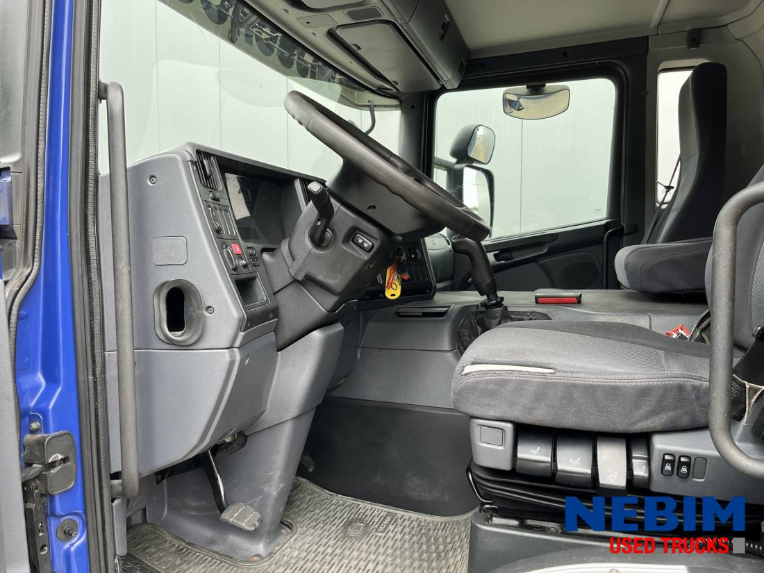 Scania P270 343.938km - 3 front seats - Camião furgão: foto 3 Scania P270 343.938km - 3 front seats - Camião furgão: foto 3