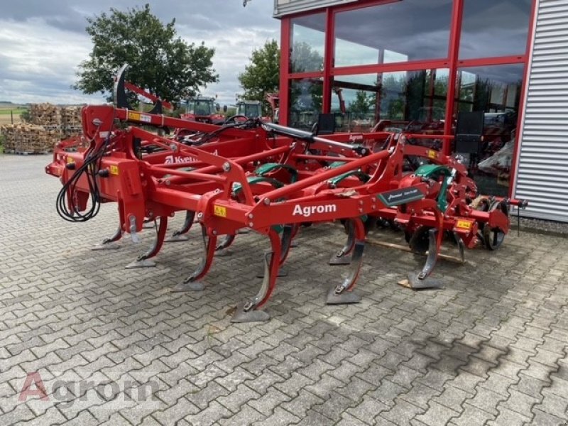 Kverneland Enduro Pro 4000F-Triflex - Cultivador: foto 1 Kverneland Enduro Pro 4000F-Triflex - Cultivador: foto 1